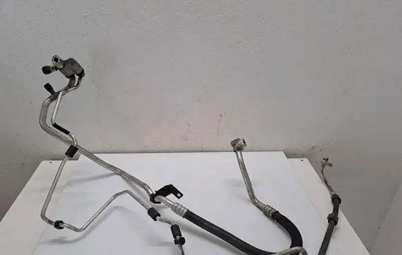 Audi A5 8T 8F Air conditioning (A/C) pipe/hose 8K0260759B