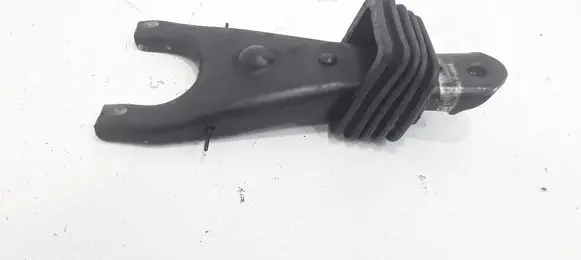 KIA Sorento Clutch release arm fork