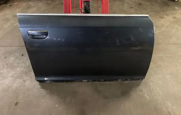 Audi A6 Allroad C6 Front door