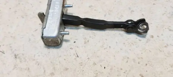 Toyota Corolla Verso AR10 Front door check strap stopper 