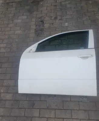 Skoda Fabia Mk1 (6Y) Front door
