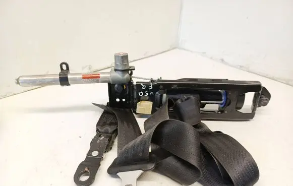 Volvo V50 Front seatbelt 6012243R0H 0506220068