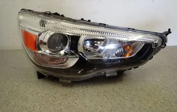 Mitsubishi ASX Headlight/headlamp 