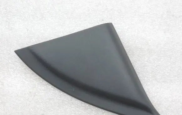 Toyota Yaris XP210 Other front door trim element 67492K0030