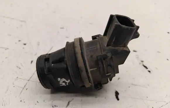 Toyota RAV 4 (XA30) Windscreen/windshield washer pump 8533060160