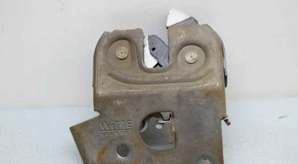 BMW 4 G22 G23 G24 G26 Seat back rest lock catch 711286411 7112864