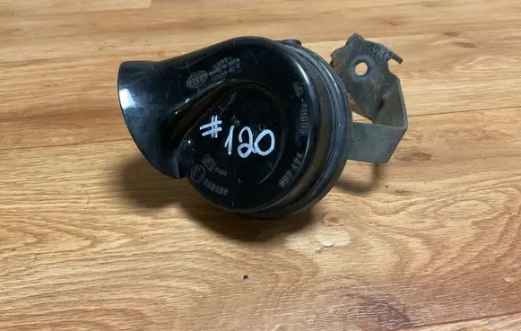 Volkswagen PASSAT B6 Horn signal E1000209