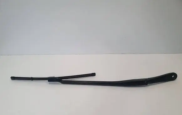 BMW 5 G30 G31 Front wiper blade arm 7474830