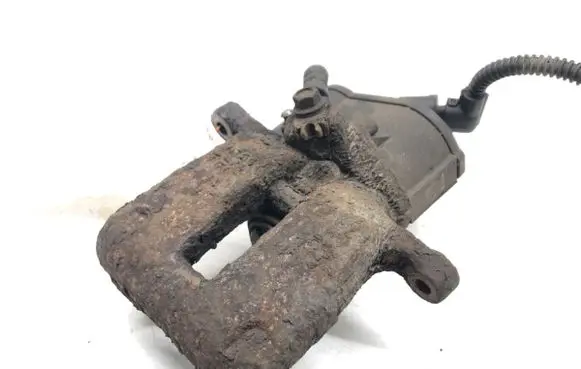 Rear brake caliper