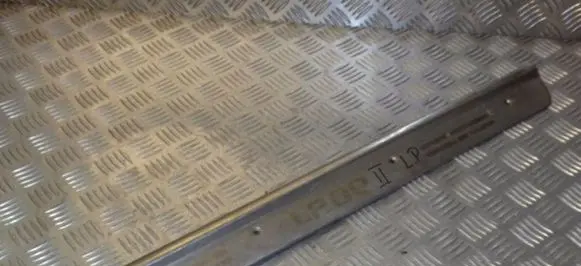 Mitsubishi L200 Front sill (body part) 