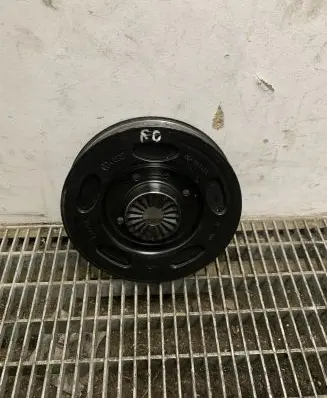 Volkswagen Golf VI Crankshaft pulley 06H105243G 06H105243