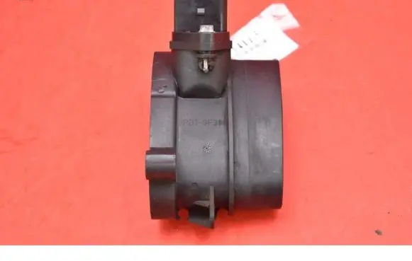 BMW 5 E39 Mass air flow meter 2247002