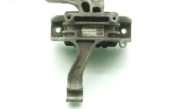 Volkswagen PASSAT B8 Engine mount vacuum valve 5Q0199262BH