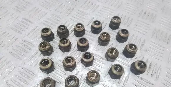 Rolls-Royce Silver Spur Nuts/bolts 