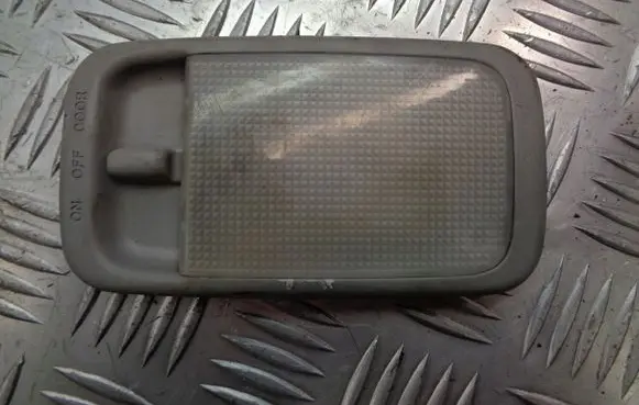 Toyota Avensis Verso Headlining lighting console trim 