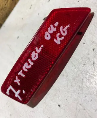 Nissan X-Trail T30 Rear tail light reflector E43020007