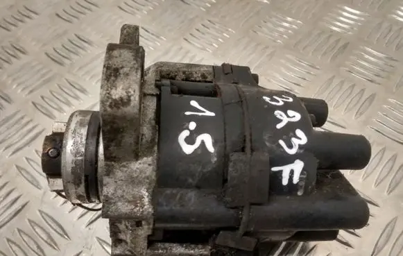 Mazda 323 Spark distributor T2T60371