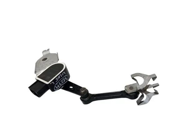 Mercedes-Benz C W205 Headlight/headlamp level sensor A2059056901