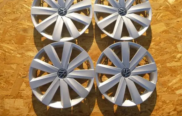 Volkswagen PASSAT B7 R16 wheel hub/cap/trim 3G0601147