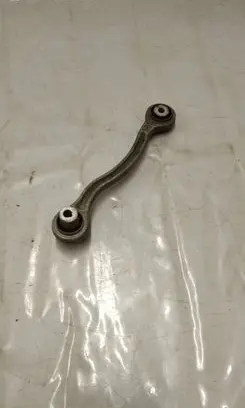 Mercedes-Benz C AMG W205 Rear control arm A20402