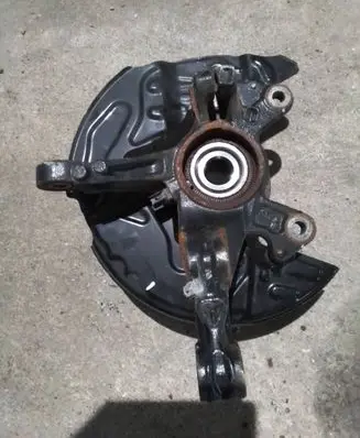 Ford Bronco Front wheel hub LX612K004DA