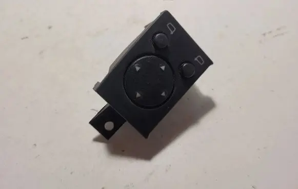 Audi A6 S6 C4 4A Wing mirror switch 4a0959565