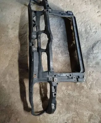 Volkswagen Golf IV Radiator support slam panel 