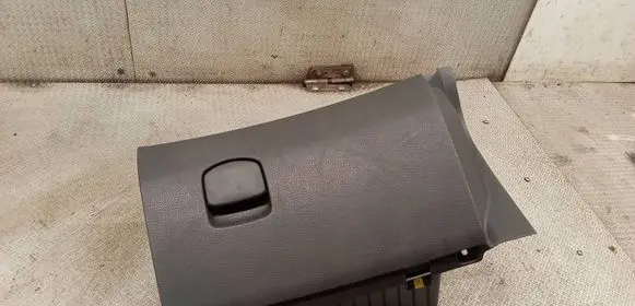 Opel Corsa D Glove box 13205097