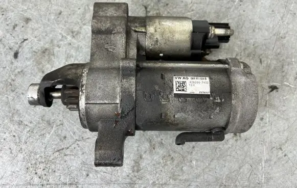 Audi A4 S4 B8 8K Starter motor 06H911024B
