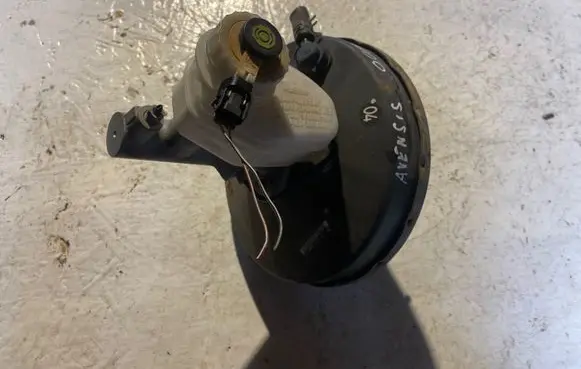 Toyota Avensis T220 Master brake cylinder 03775298064 77329806
