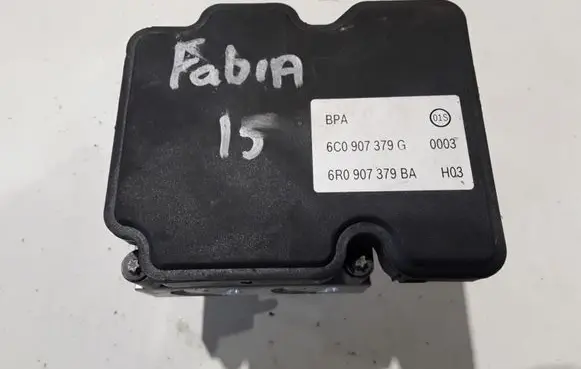 Skoda Fabia Mk3 (NJ) ABS Pump 6C0907379G 6C0614517G