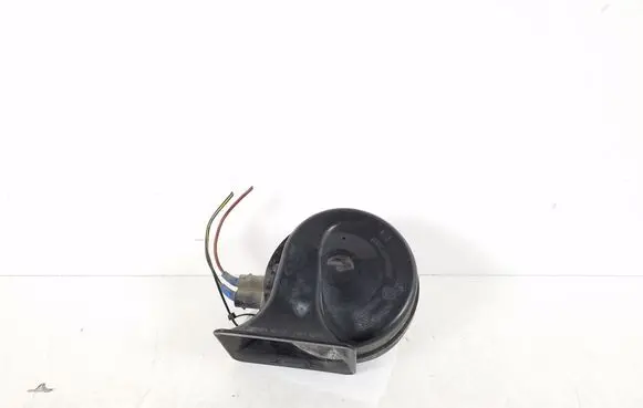 Audi A6 S6 C5 4B Horn signal