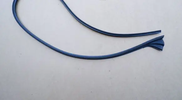 Tesla Model Y Rubber seal rear door 