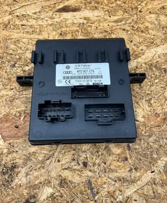 Audi A6 S6 C6 4F Comfort/convenience module 4F0907279 F005V00619