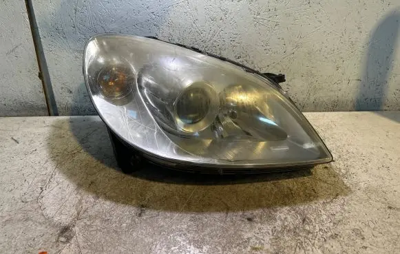 Mercedes-Benz B W245 Headlight/headlamp A1698201861 0301220202 231010600