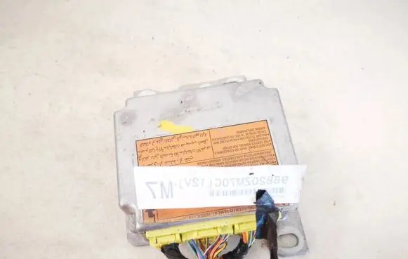 Nissan Quest Airbag control unit/module 98820zm70c