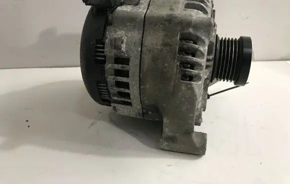 BMW 3 F30 F35 F31 Generator/alternator 7605061 7605478