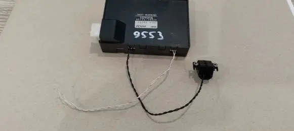 Toyota Avensis T250 Alarm control unit/module 8973220020 1882008382