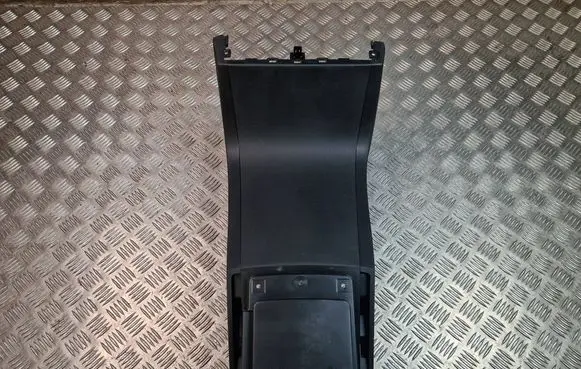 Hyundai Santa Fe Center console 84601S1RF0 84601S1RF0NNB