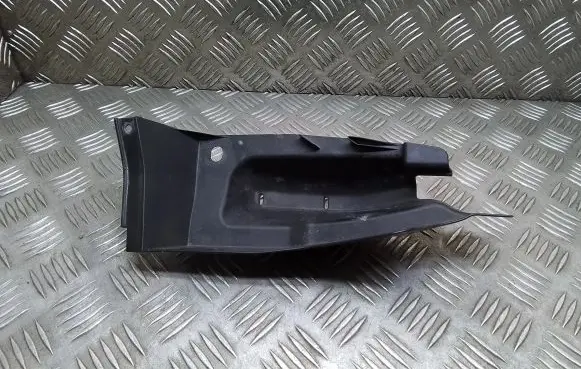 Lexus ES 250 - 300 - 330 Wiper trim 5578933050