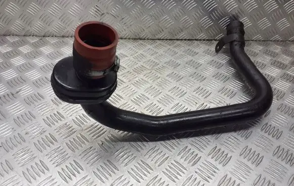 Chrysler Grand Voyager IV Intercooler hose/pipe