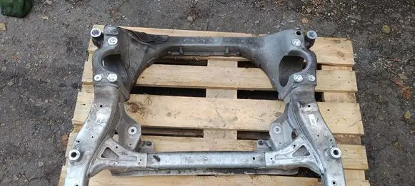 Mercedes-Benz GLC X253 C253 Front subframe A2056200400 A2056200500