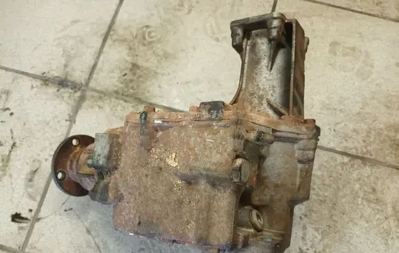 Hyundai Tucson JM Gearbox transfer box case