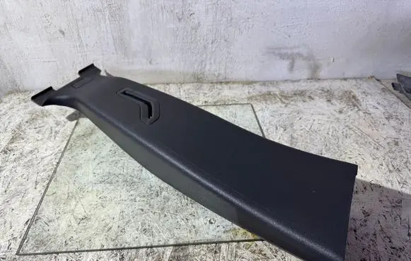 Volvo V50 (B) pillar trim (top) 9486846