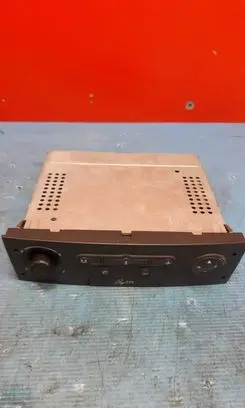 Renault Megane II GPS navigation control unit/module 8200338527 RENMCC10200 FD0004450009043