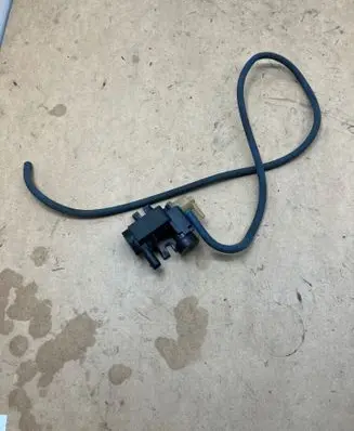 Valve vacuum