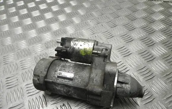 Toyota Auris E180 Starter motor 281000N120 VD17395