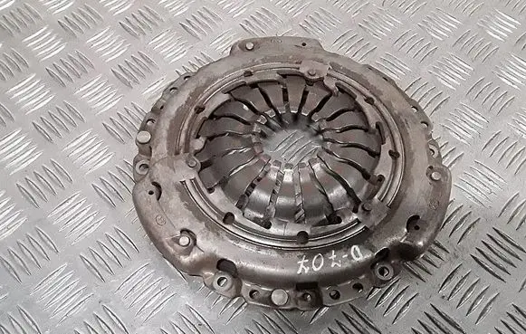 Renault Kangoo II Pressure plate 122031210