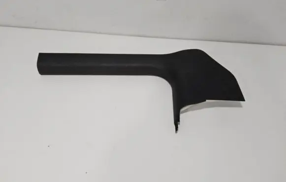 Audi A4 S4 B8 8K Front sill trim cover 8K1867272B 8K1867272C 8K1867272