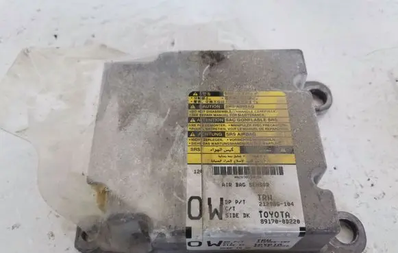 Toyota Yaris Airbag control unit/module 212986104